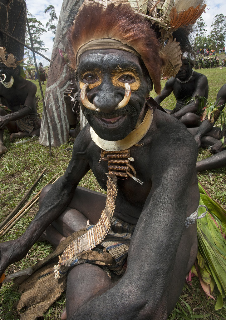 Chimbu Tribe Man During Mount Hagen Sing Sing Cultural Sho… Flickr