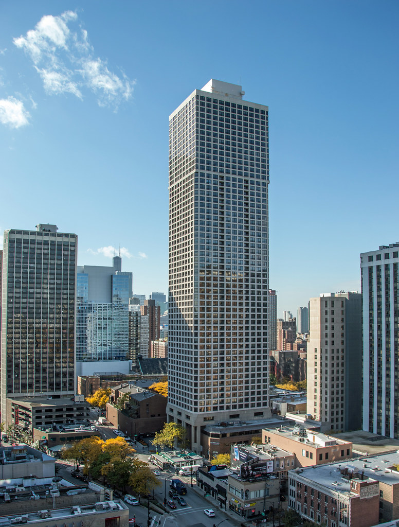 Two East Oak and Newberry Plaza, 1030 N State Shot from th… Flickr