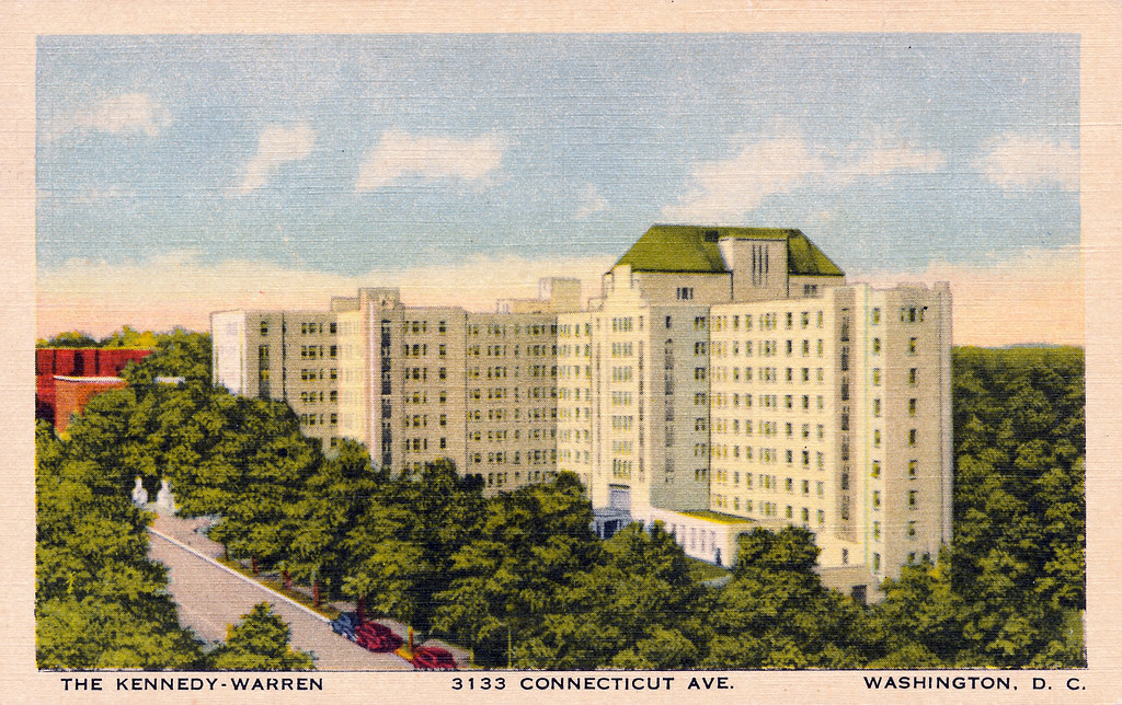 KennedyWarren (1930s) The KennedyWarren, at 3133 Connect… Flickr