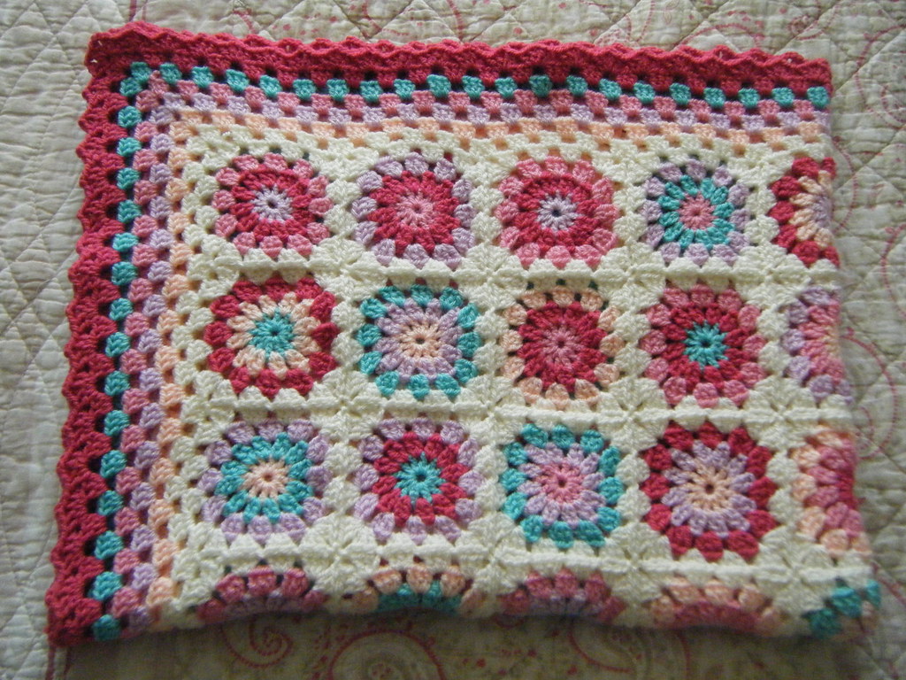 Crochet Cot Blanket Crochet cot blanket, little circles Sam Roberts