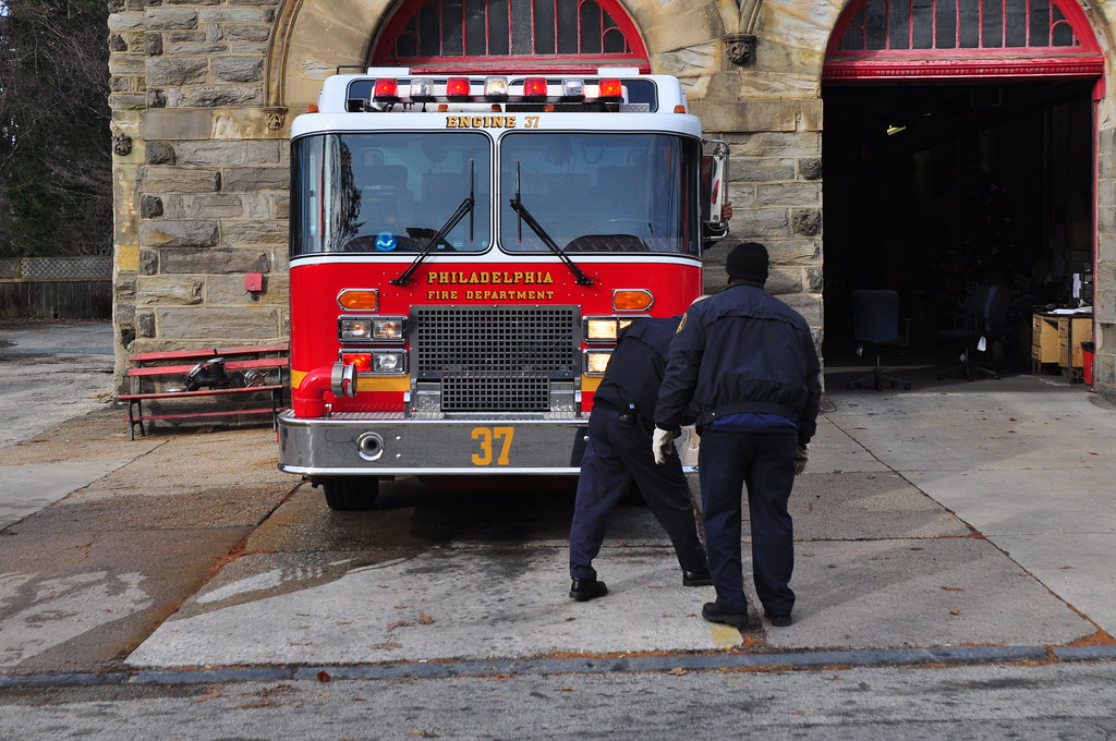 Philadelphia Fire Department Engine 37 | 1995 KME 950053 Ex-… | Flickr