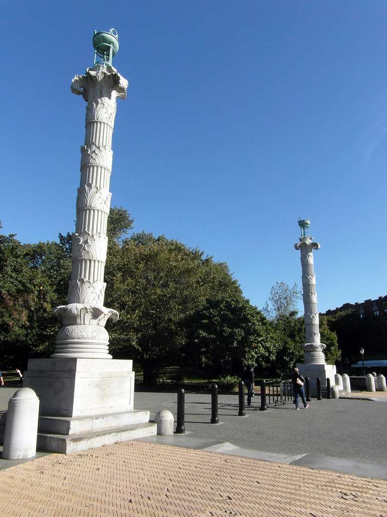 Prospect Park Entrance to Prospect Park at Bartel Pritchar… Flickr