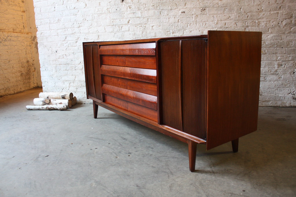 ***SNEAK PEEK***Lane Mid Century Modern 'First Edition' Oi… Flickr