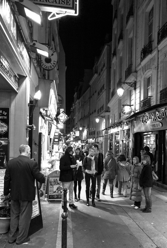 Scène de rue, Quartier SaintMichel, Paris Leica M8 SupeE… Flickr