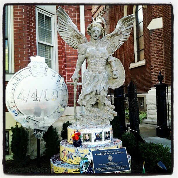 Creepy Angel Statue Pittsburgh, PA Flickr