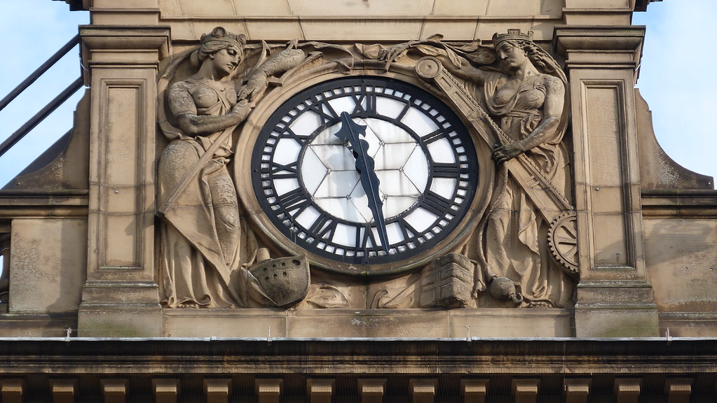 Manchester Victoria Station Clock a photo on Flickriver