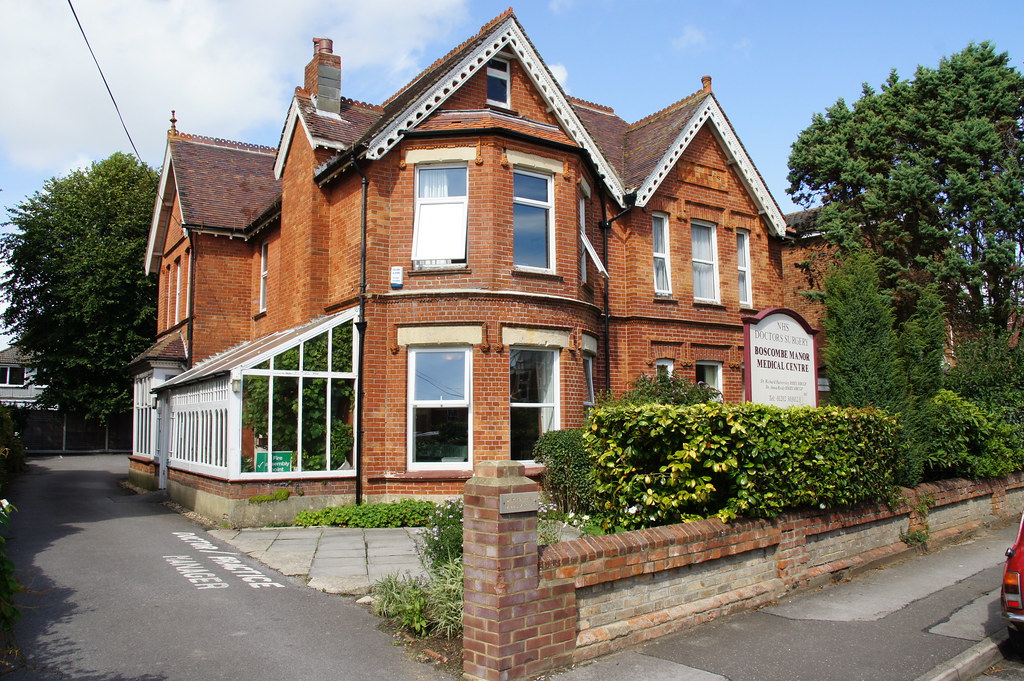 Manor Medical Centre (Brookstead), 40 Florence Ro… Flickr