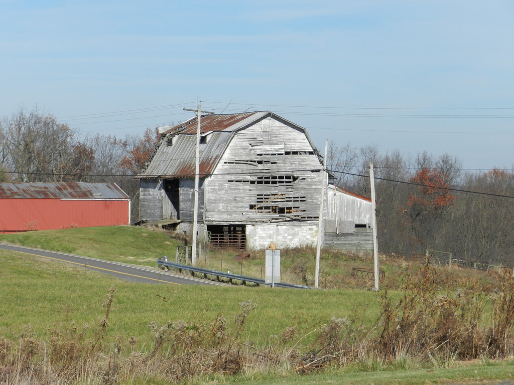 DSCN3698 Barn Old Washington, Ohio OSBE Transportation Archives
