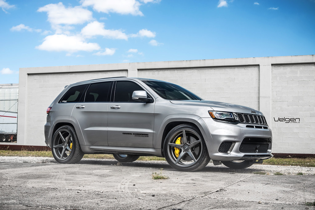 JEEP TRACKHAWK VELGEN WHEELS CLASSIC5 22" a photo on Flickriver
