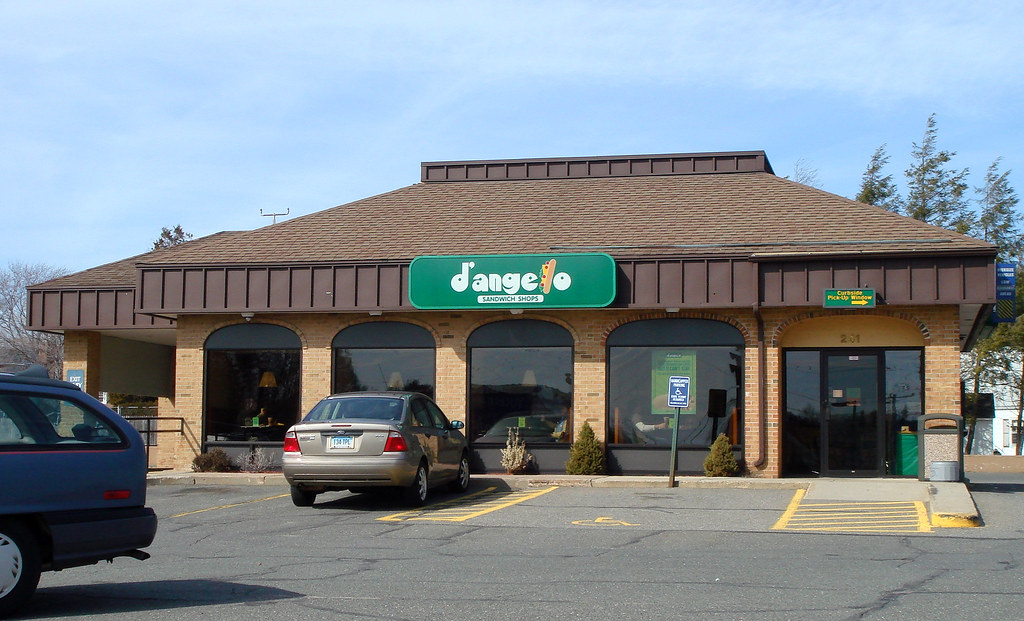 d'angelo at W. Middle Turnpike; Manchester, CT d'angelo on… Flickr