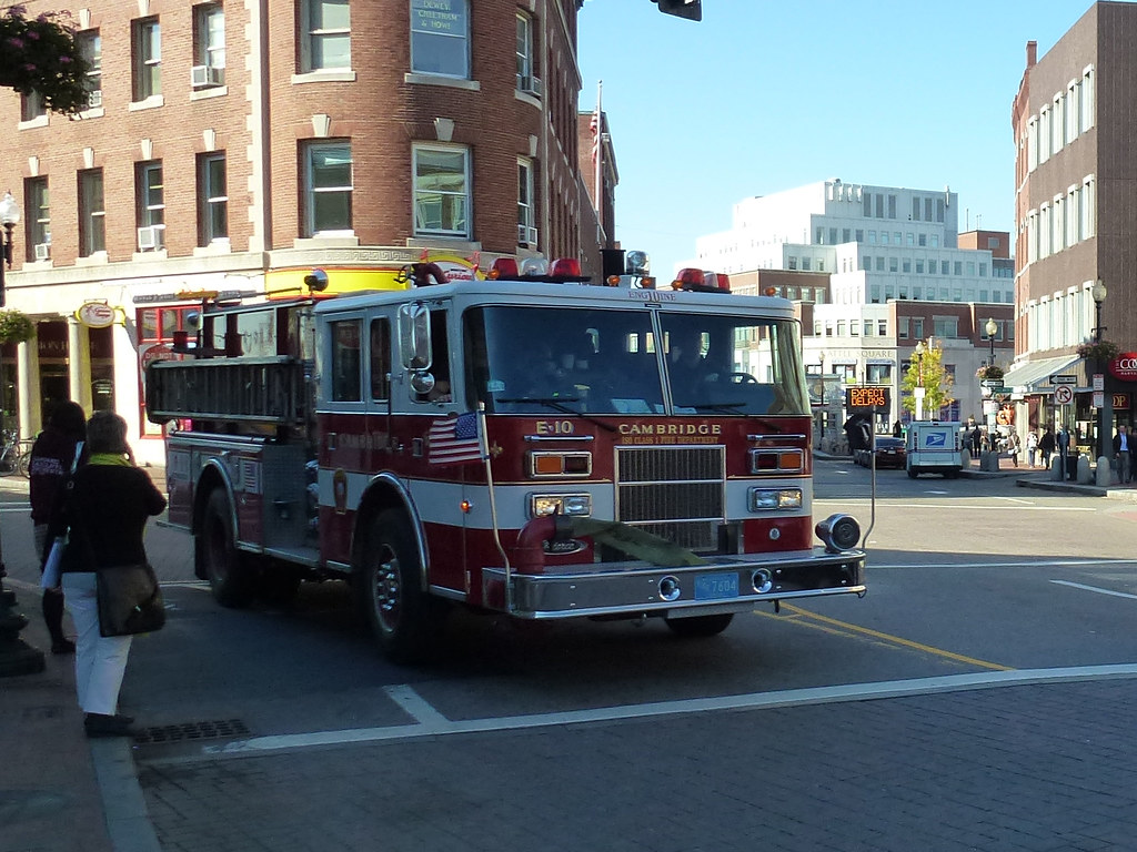 Cambridge Fire Engine 10 Cambridge Fire Department Engine … Flickr