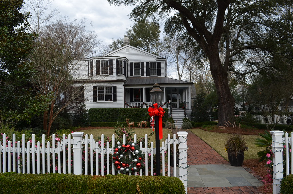 DSC_0087 Old Village, Mount Pleasant, SC mogollon_1 Flickr