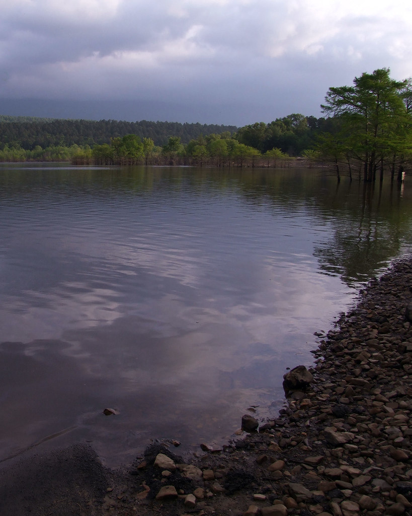 Blue Mountain Lake, Arkansas Charles Rullmann Flickr