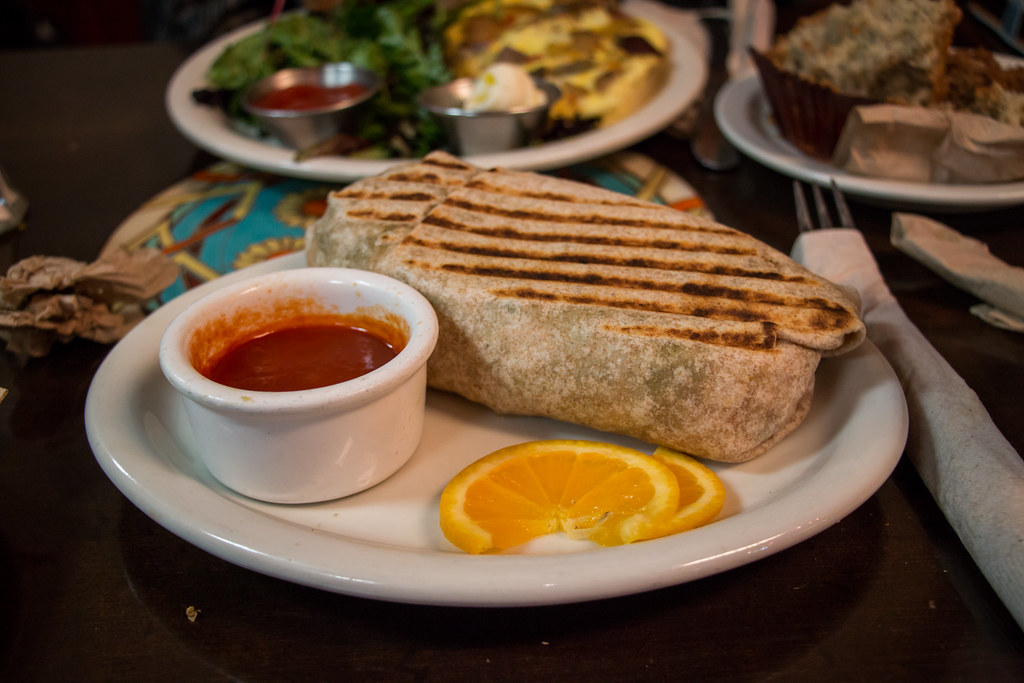 Breakfast Burrito My breakfast at Urth Caffé Breakfast Bu… Flickr