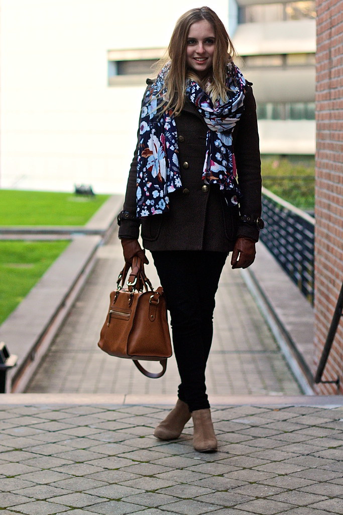 Can I wear flowers in winter? DAY A DAY FLOWER SCARF STRAD… Flickr