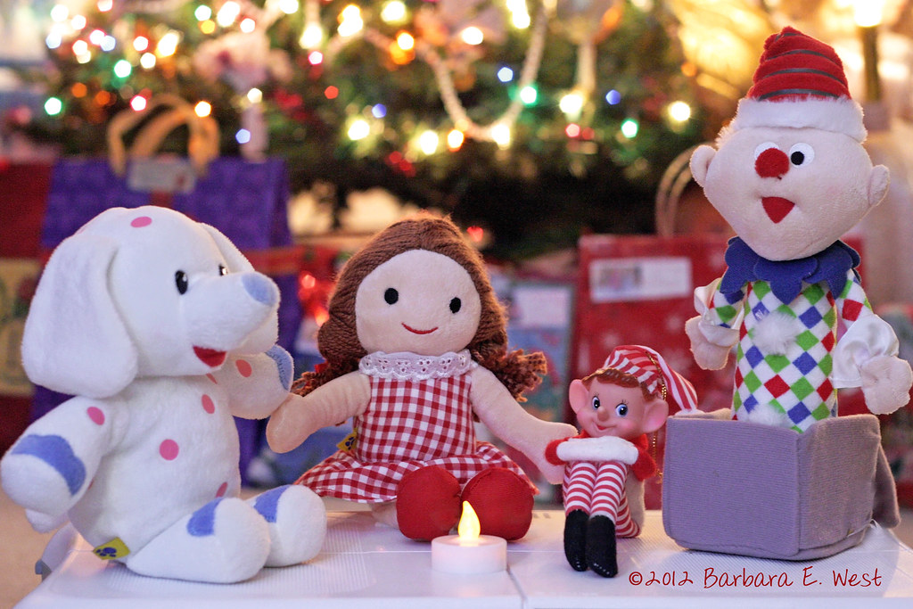(Vintage) Elf on the Shelf Island of Misfit Toys Flickr