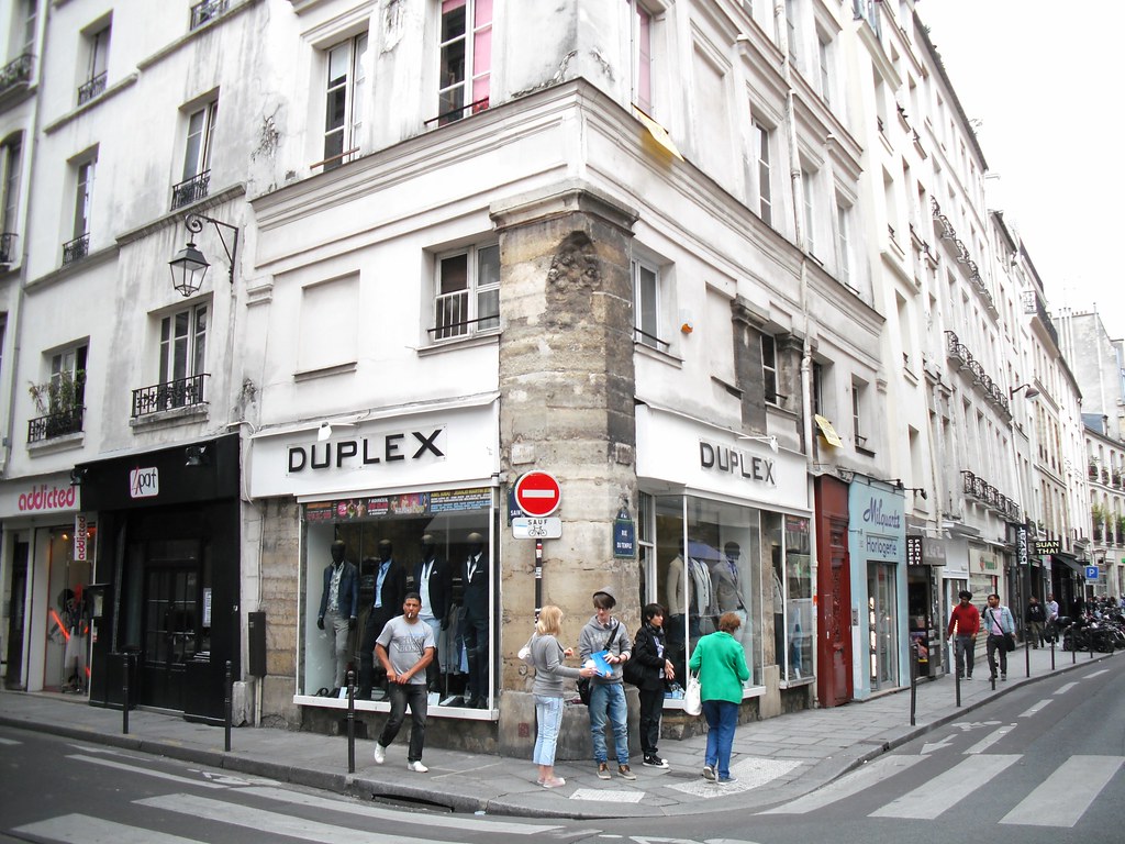 Paris Rue Sainte Croix de la Bretonnerie Añelo de la Krotsche Flickr