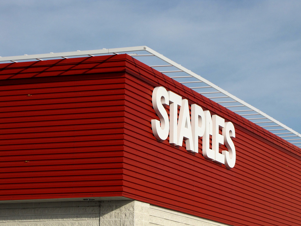 Staples Corner A corner of a Staples Store. (103a) Drew Makepeace