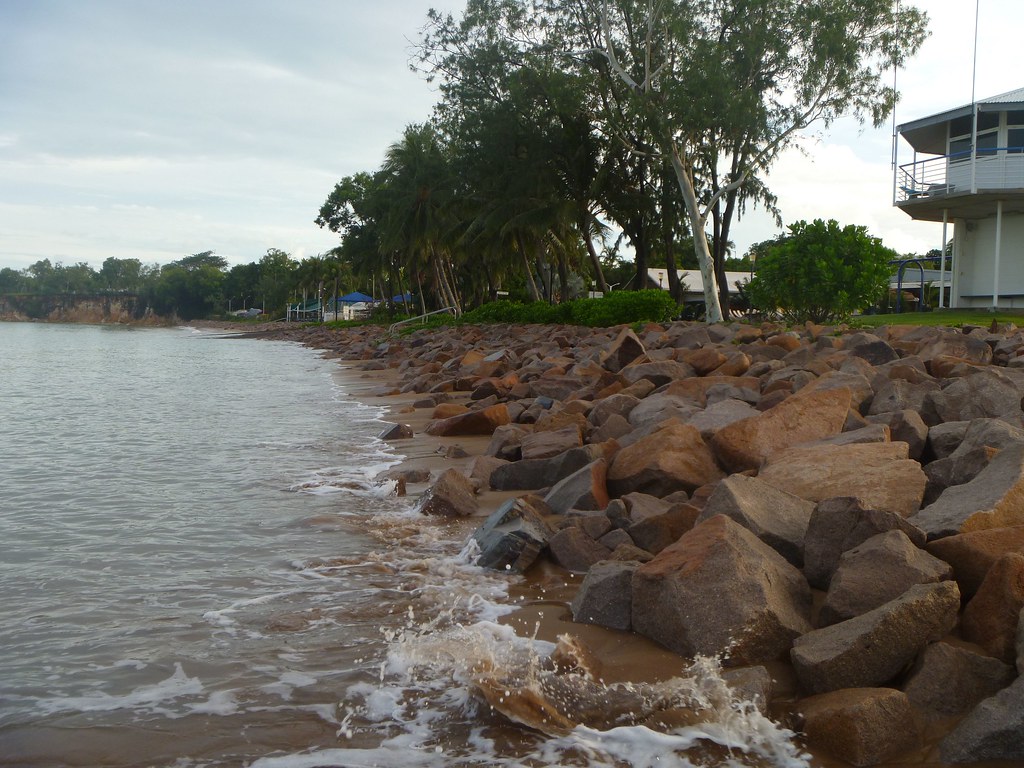 Fannie Bay, Darwin between the Ski club and Darwin sailing… Flickr