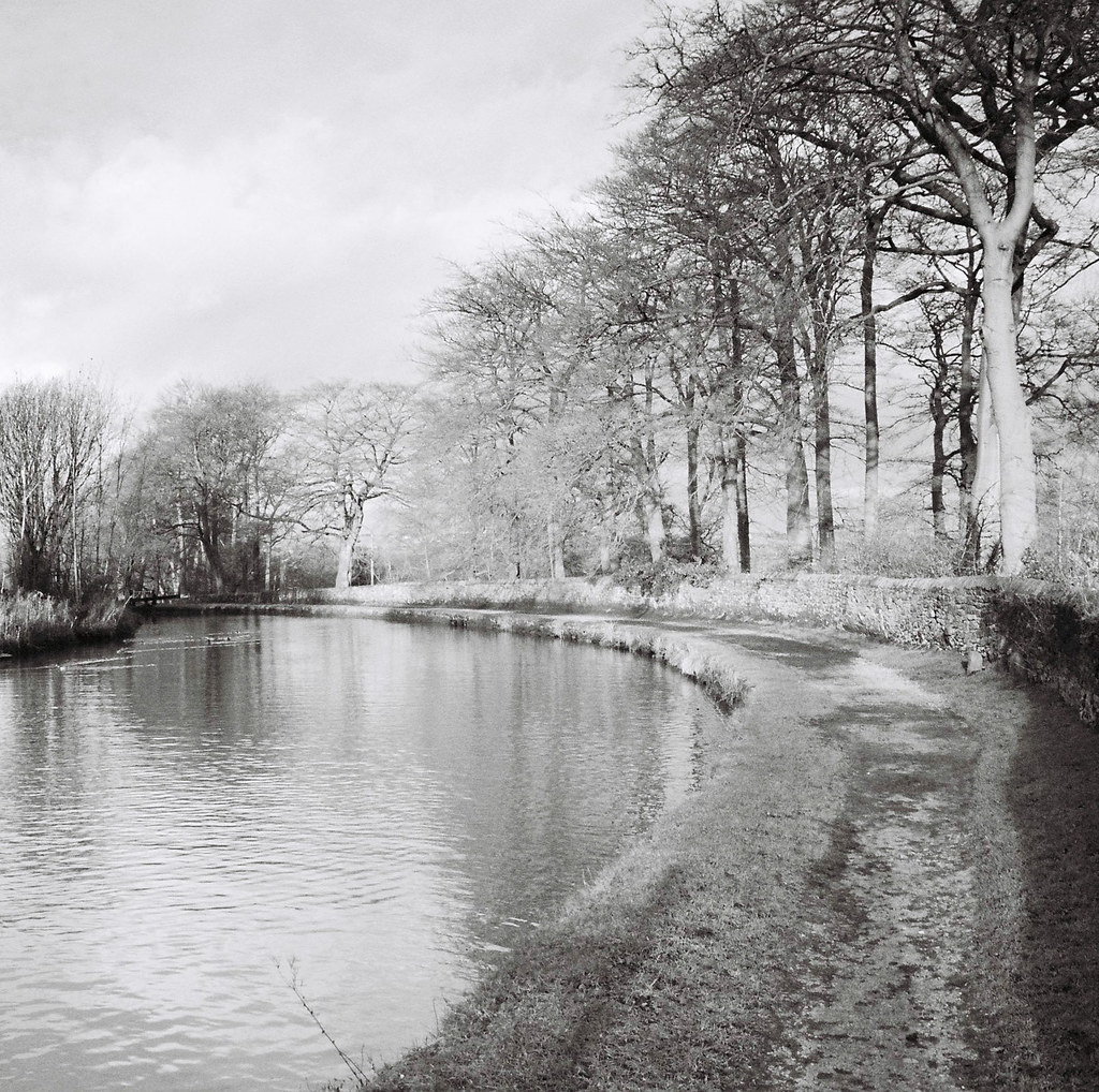 Towpath, Peak Forest Canal, Marple, Cheshire Pentax P30t P… Flickr