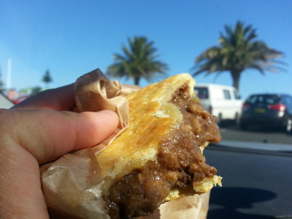 Meat pie at Lakes Entrance Meat pie AUD2 closing special. … Flickr