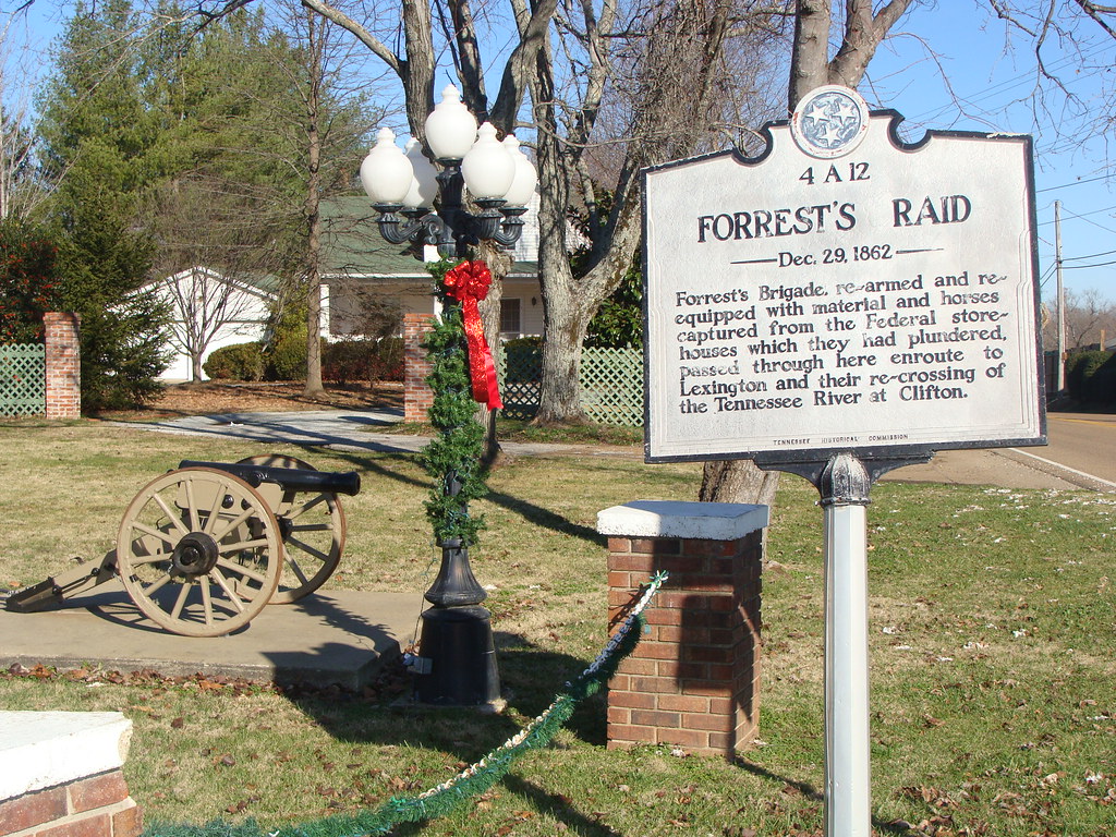 Park and Historic Marker (Forrest's Raid)McLemoresville… Flickr