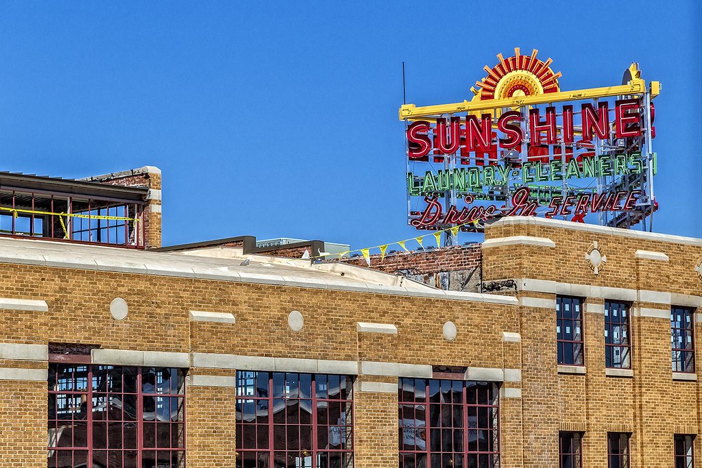 Sunshine Cleaners Kool Cats Photography over 15 Million Views Flickr