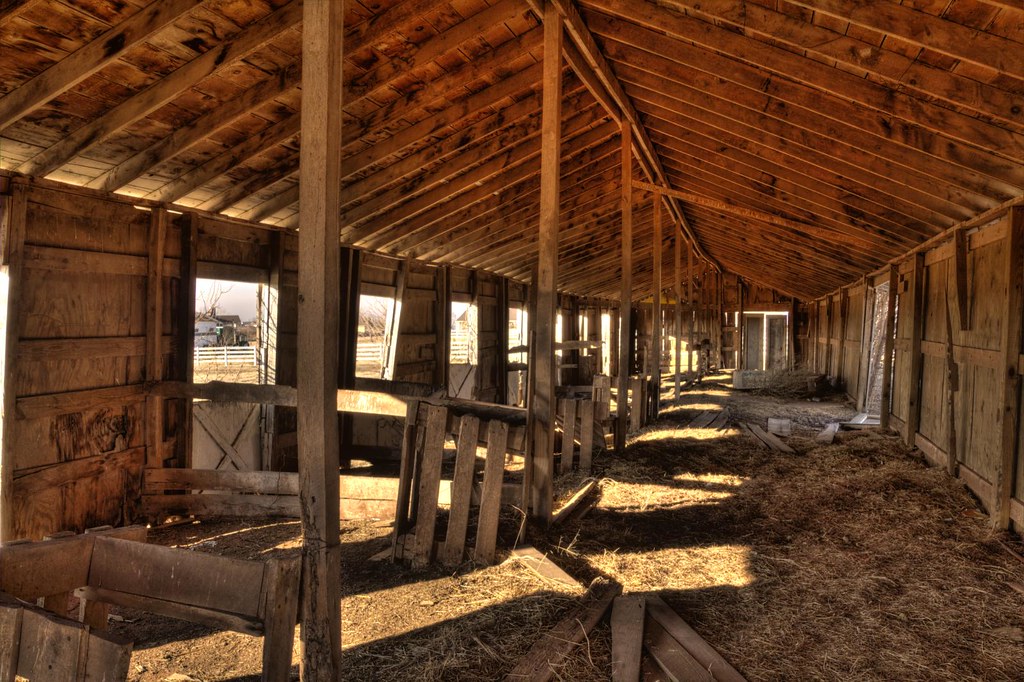 Old Horse Shed Shot in Edmond, OK. Using a Tamron AF 1827… Flickr