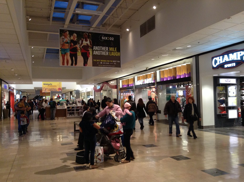 Willowbrook Mall Wayne, New Jersey Champs Sports / Wet… Flickr