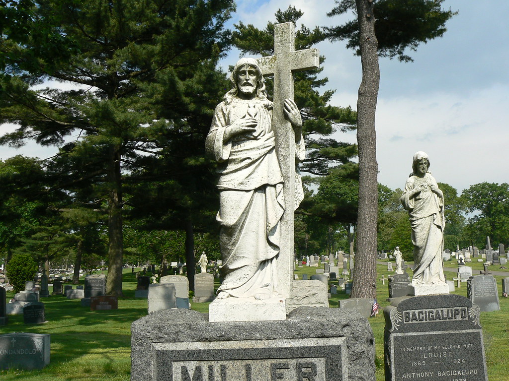 Cemetery at Holy Rood Westbury,NY robert rothschild Flickr