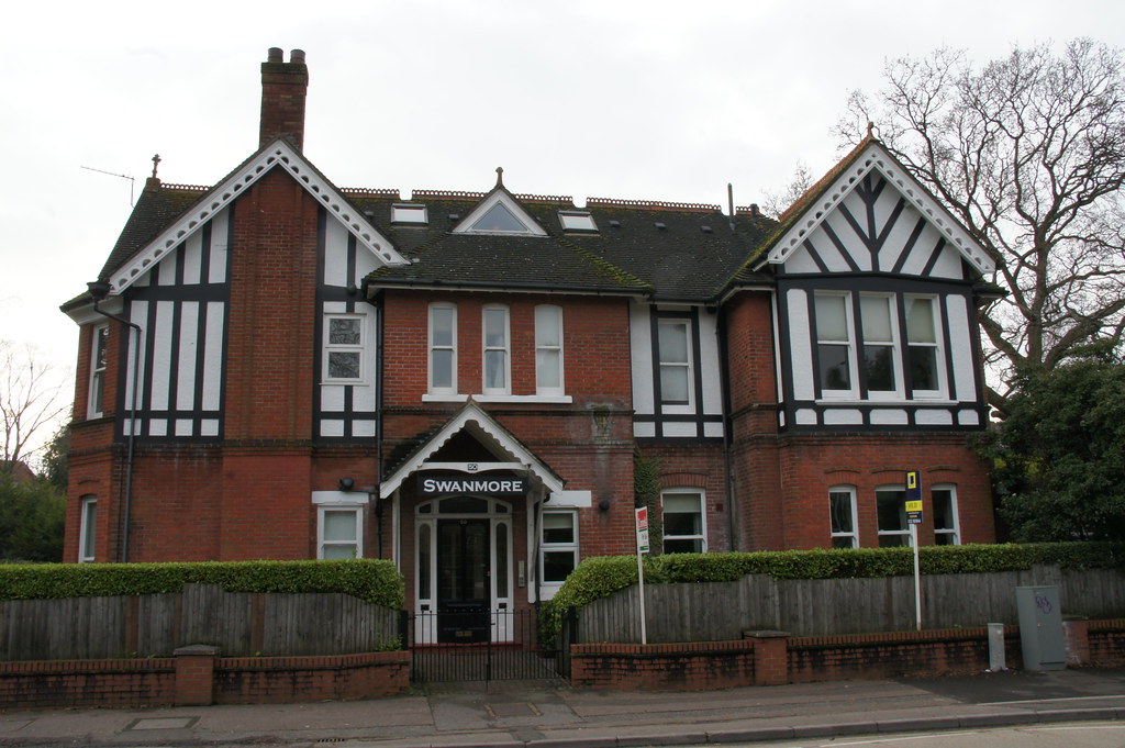 Swanmore (Swanhurst, Swanshurst Hotel), 50 Lansdowne Road, Bournemouth