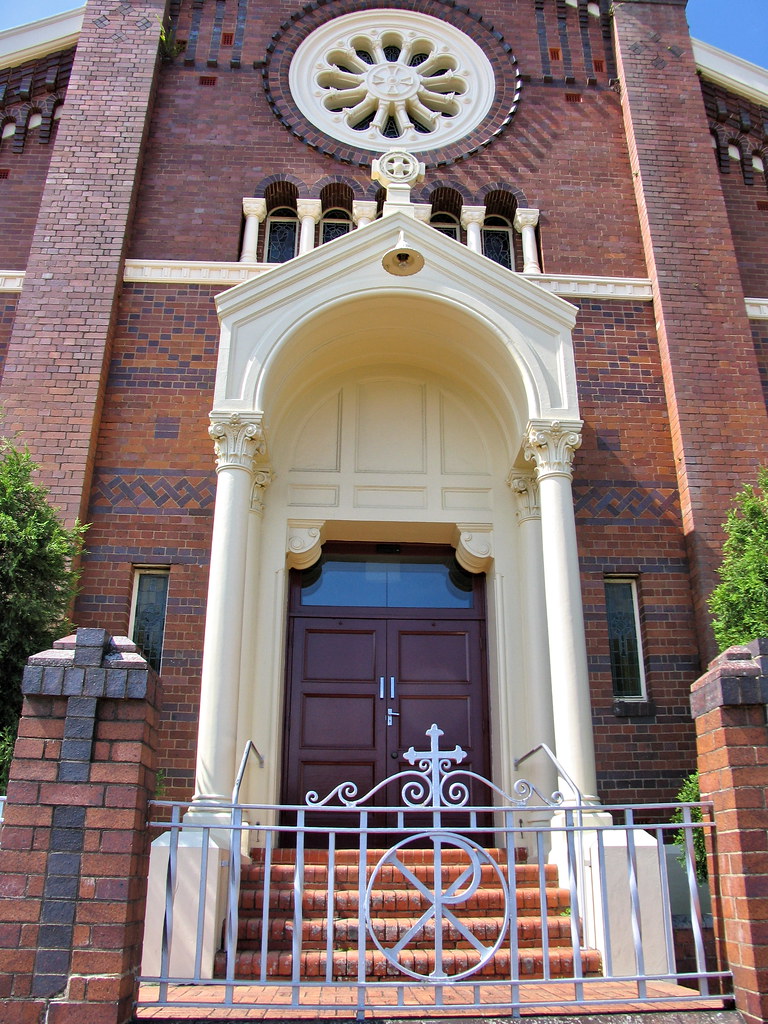 st.agatha's catholic church clayfield (6) bertknot Flickr