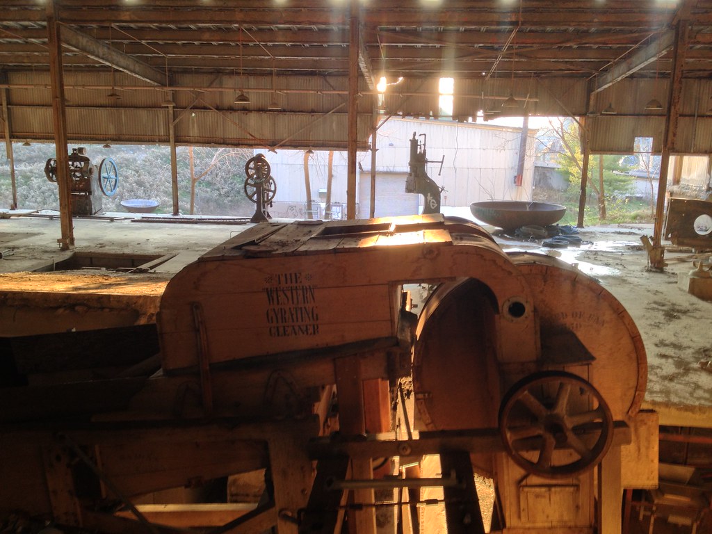 Cement Land urban exploration mmm_Toasty Flickr