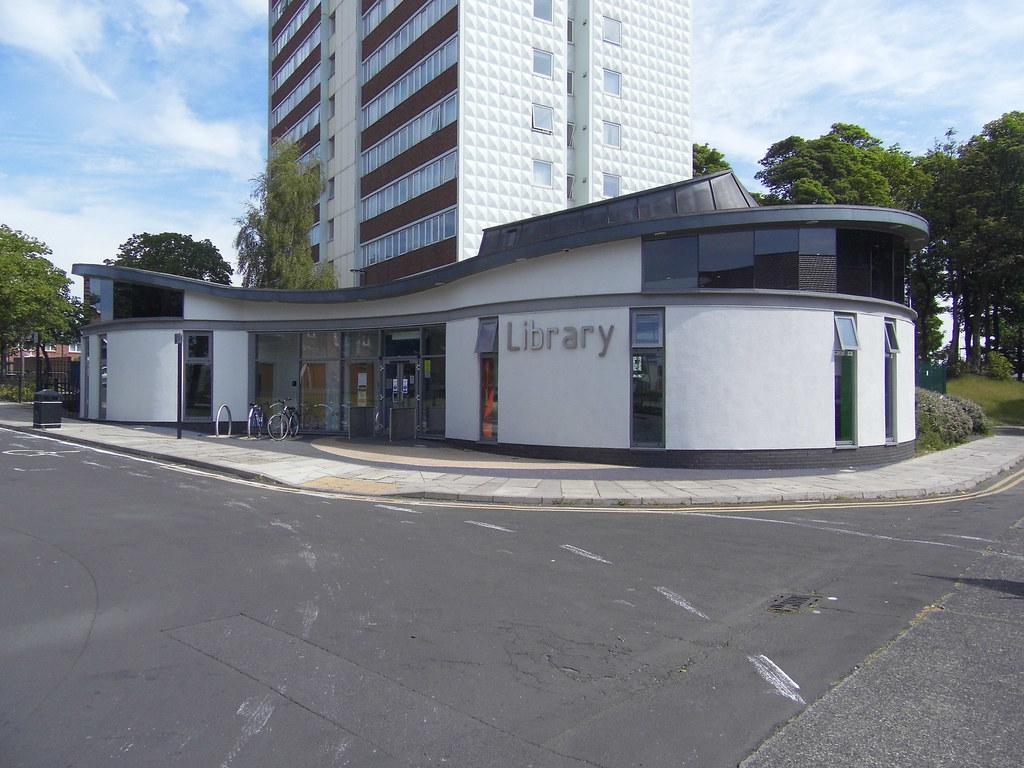 High Heaton Library exterior a photo on Flickriver