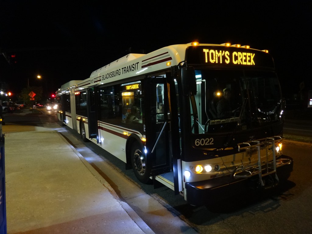 Bus at University mall Blacksburg Transit DieselDucy Flickr