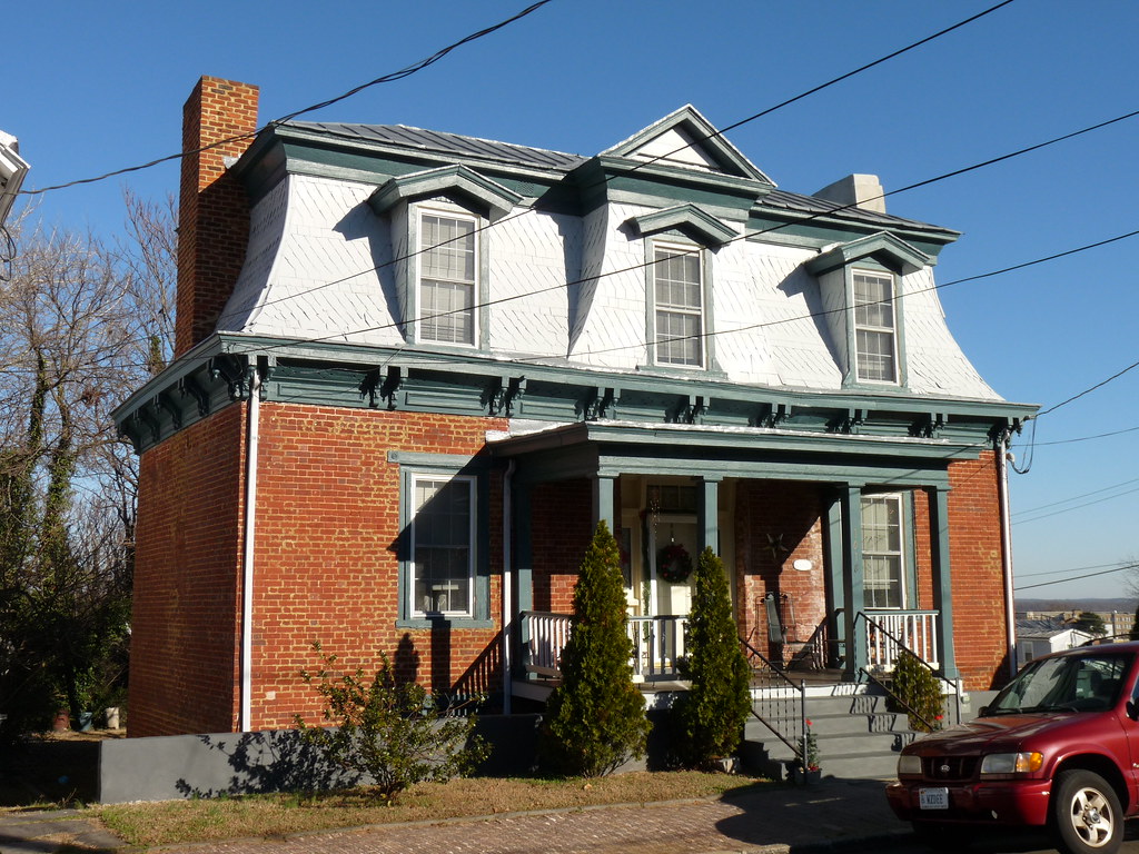 Lynchburg Virginia Architecture home on Wise Street Kipp Teague