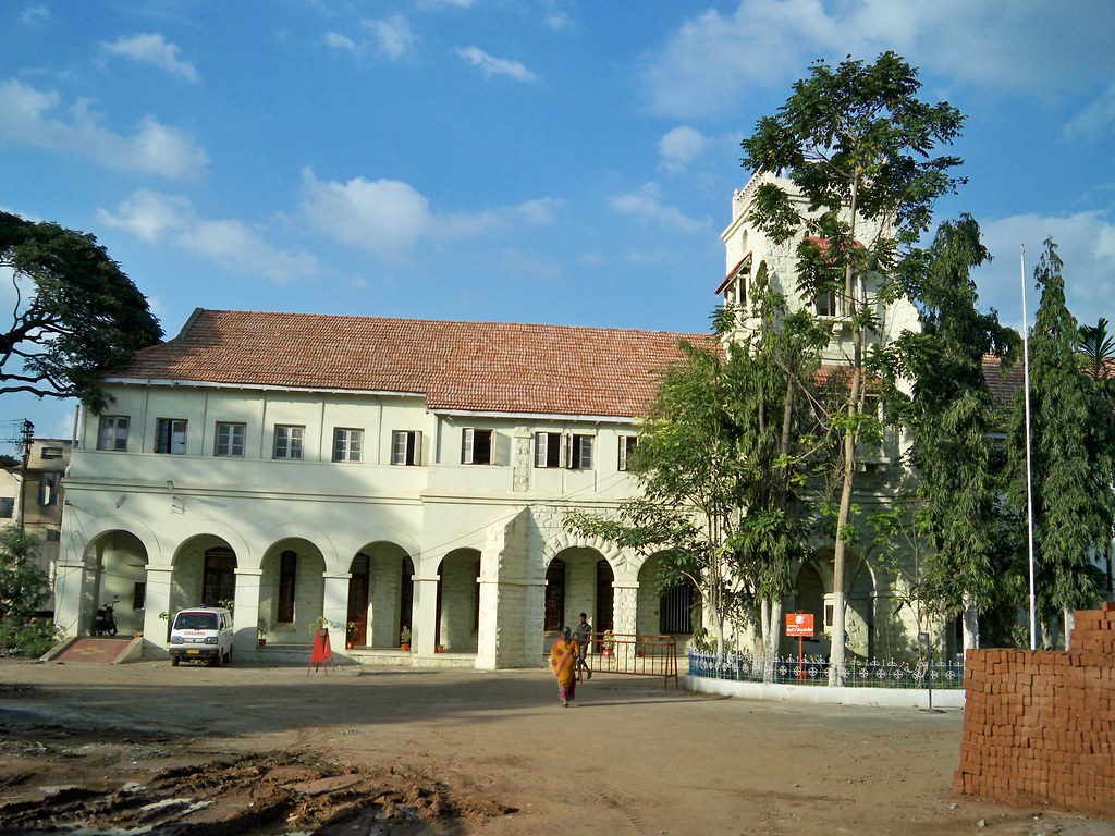 Coimbatore Medical College Hospital This image shows the m… Flickr