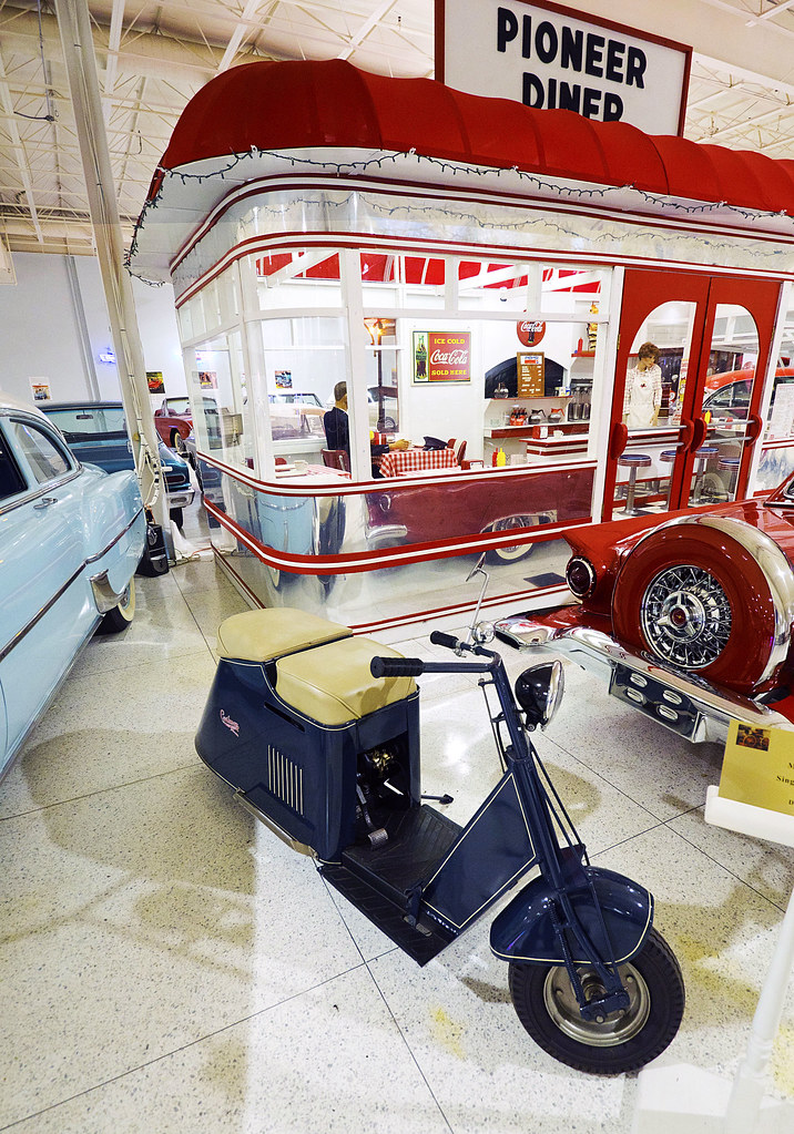 Kokomo Automotive History Museum 07262017 273 1946 Cus… Flickr