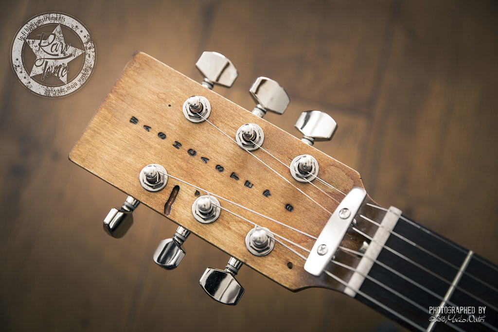 Washcaster 6_66A9659Edit Selfmade washboard guitar Flickr