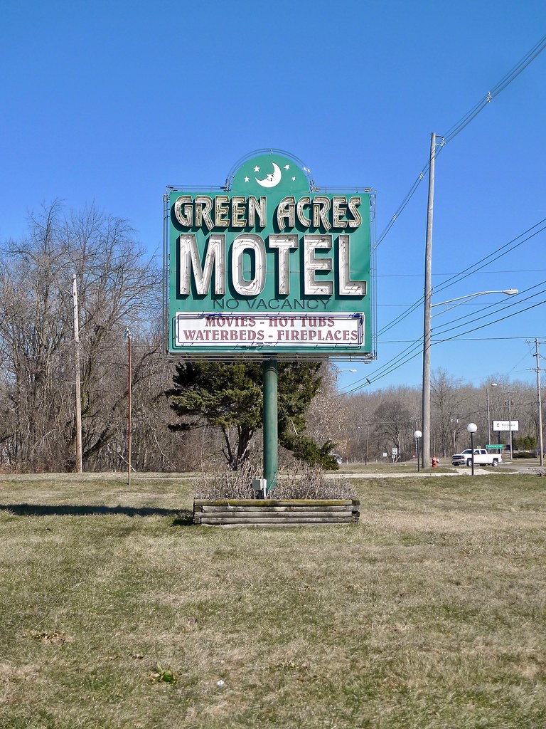 Lansing, Michigan Green Acres Motel DeWitt, Michigan Por… Flickr