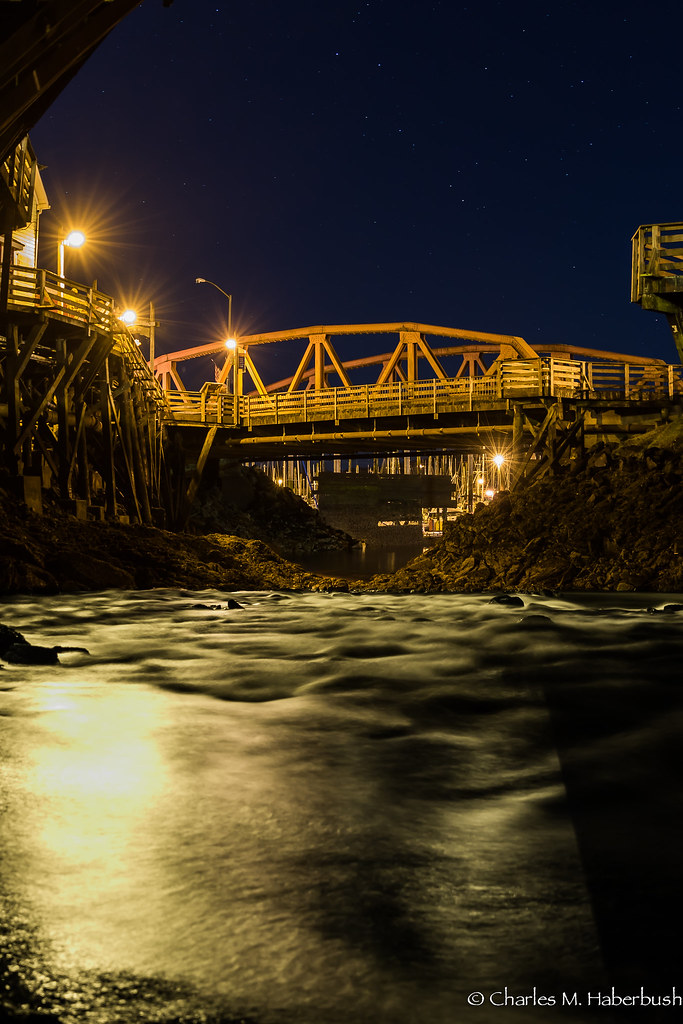 Stedman Street bridge evening A clear night in downtown Ke… Flickr