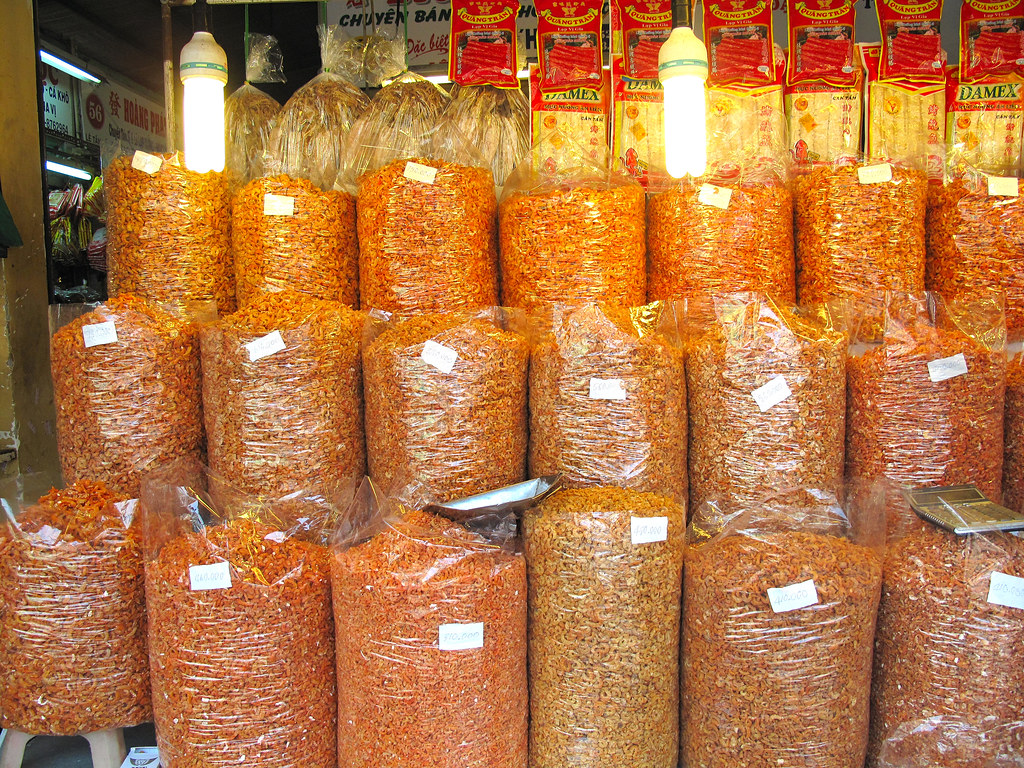 IMG_1679 (Sun 812012) Dried shrimps; shops outside Cho B… Flickr