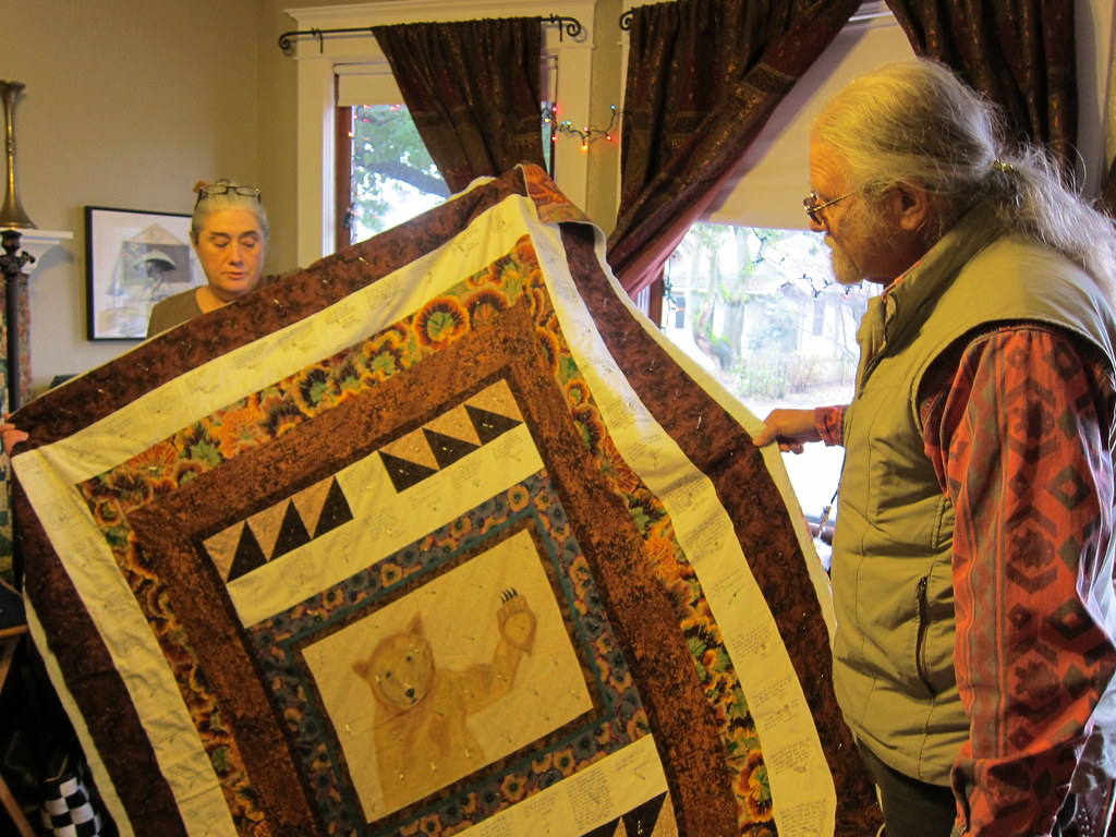 IMG_2224 llbear's quilt Neeta Lind Flickr