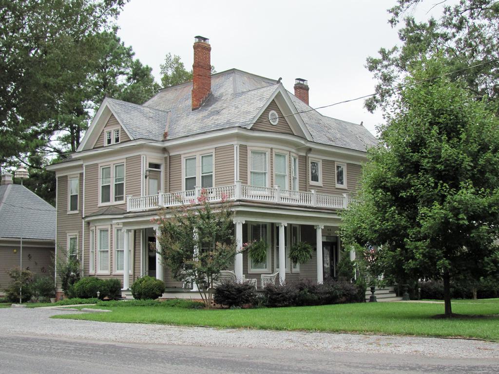 Louis A. Hardy House, Kenbridge, Va 3 [5 images make up th… Flickr