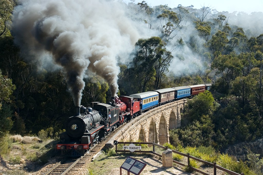 The Zig Zag Railway. BB18¼ 1072 and C17 934 cross No 1 Via… Flickr
