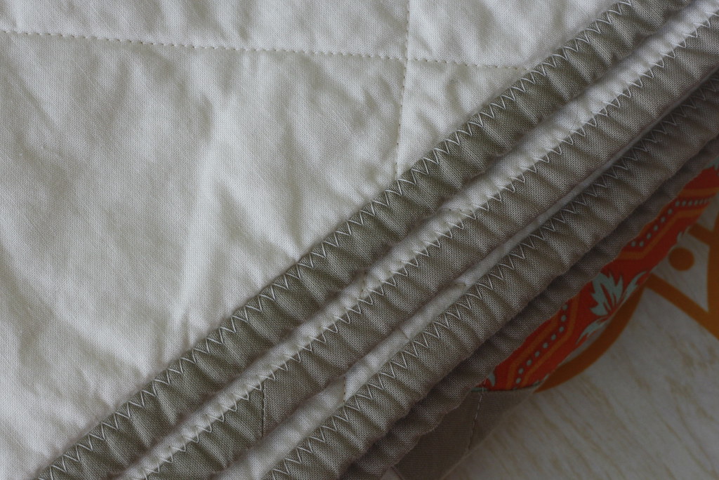 zig zag binding on chubby stars quilt decided to try somet… Flickr