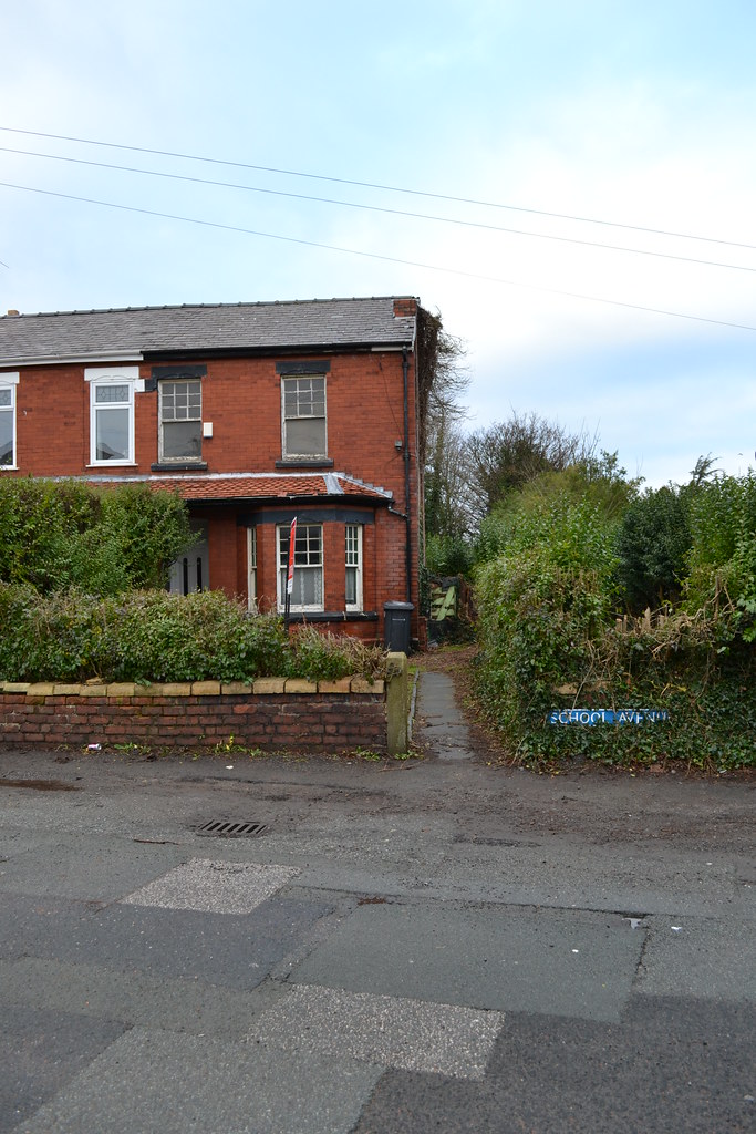 School Ave Formby Flickr