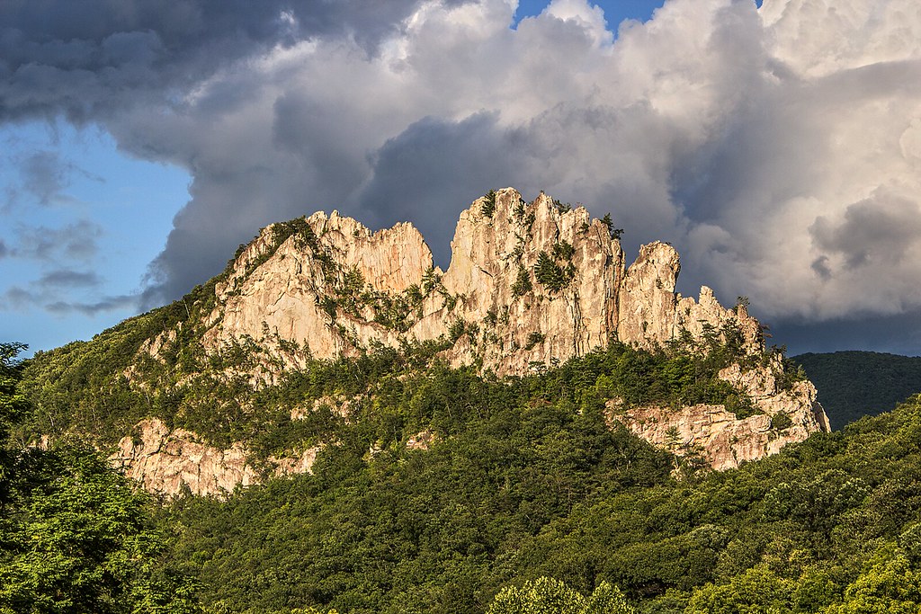 Seneca Rocks, West Virginia A common destination for avid … Flickr