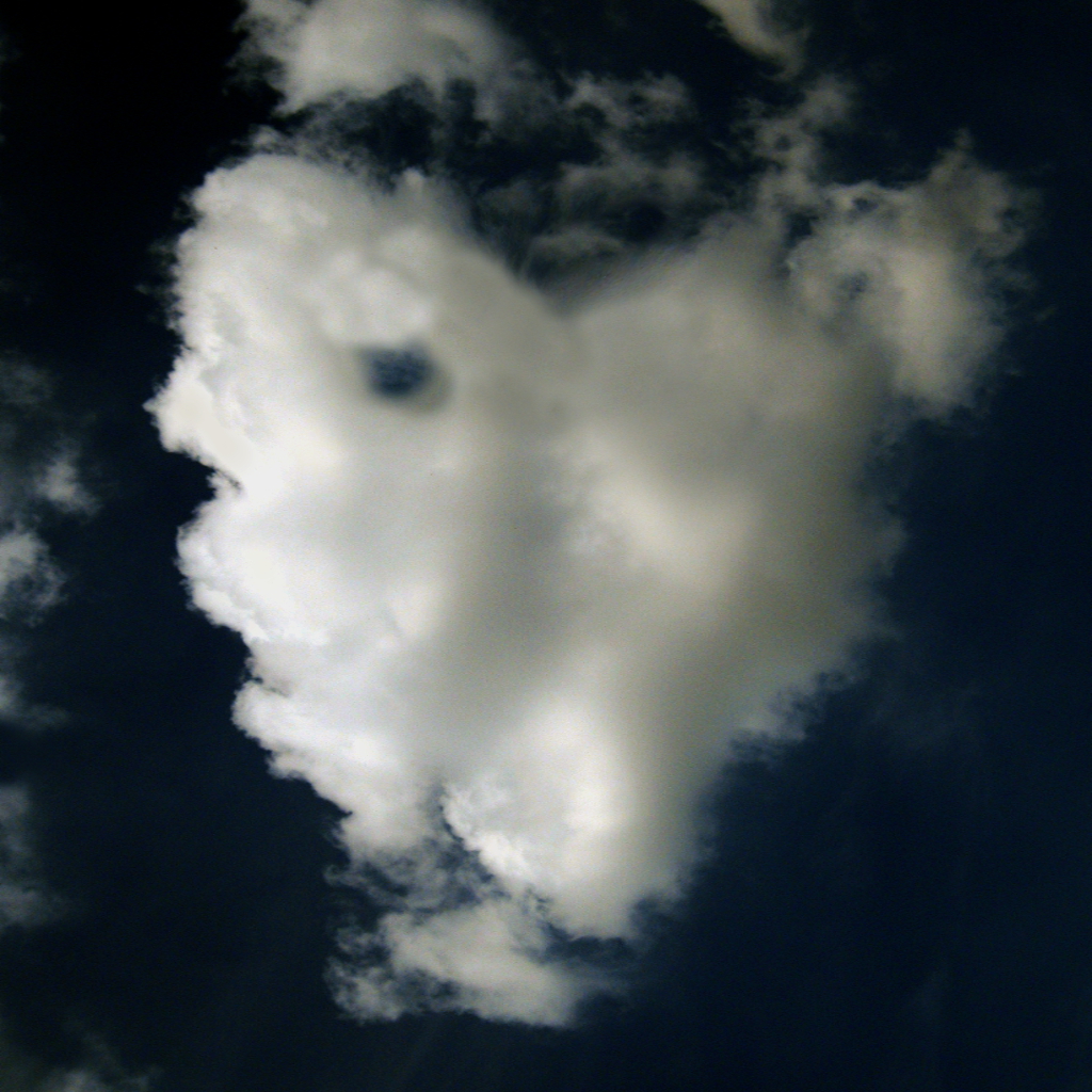 ..un buco nel cuore.. AwardsCounter M a r i S à Flickr