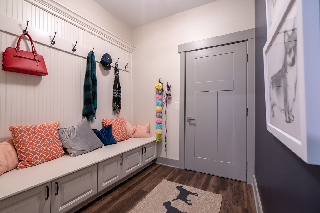 Kinston Homestead II Hartland Model Center Hartland, Michi… Wayne